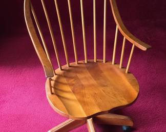 Wooden Windsor Swivel Chair