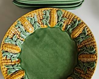 Corn Cob Plates and Trays, pieces
