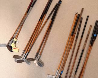 Antique golf clubs 