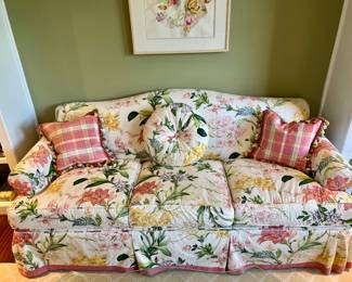 Henredon Custom Floral Sofa~ $495