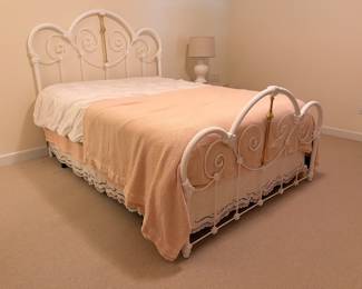 $295.00~Full Size Bed & Mattress 