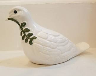 Ceramic dove of peace bank by Wade