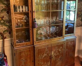Chinoiserie Drexel Heritage Lighted Display Cabinet with Glass Shelves