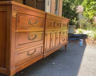 Vintage Mid-Century Modern Nine-Drawer Credenza Dresser