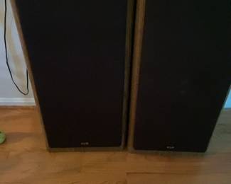 KLH Vintage Tower Speakers Pair