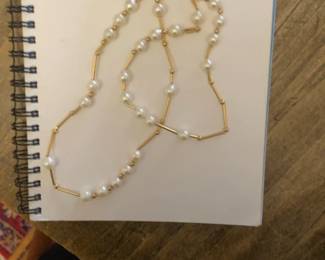 Elegant Pearl and 14k Gold Bar Link Necklace