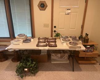 Collectible plates