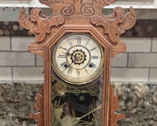 Waterbury antique mantle clock (excellent condition)