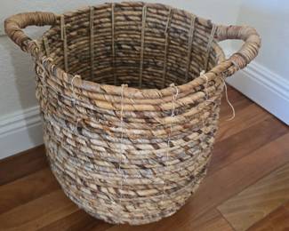 Handled wicker basket