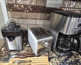 Small kitchen appliances 