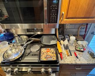 Misc kitchen items
