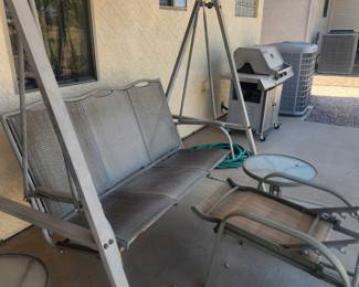 PATIO SWING