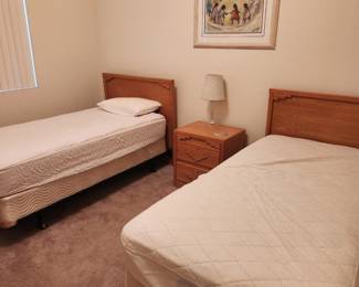 TWIN BEDS