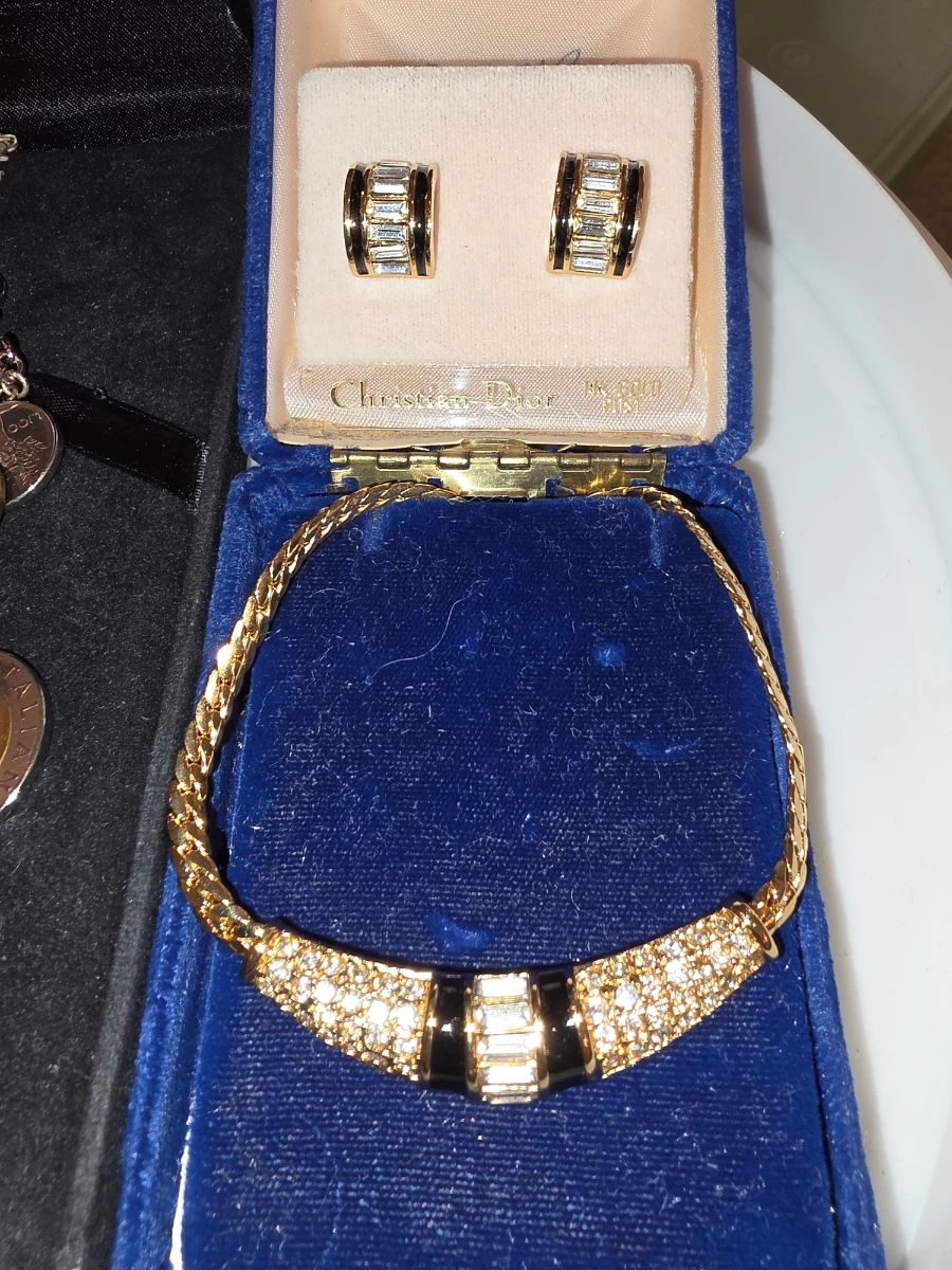 Vintage Costume Jewelry 