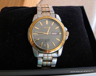 Vintage Men's Seiko Watch 