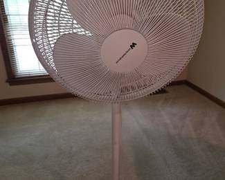 Stand fan