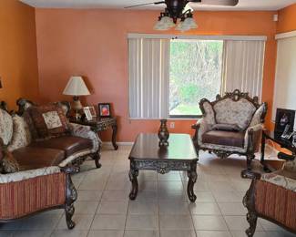 A set of furniture, only the exclusive can appreciate