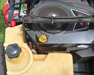 Simplicity Axion 21 Zero Turn Mower