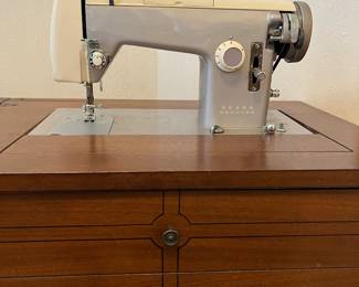 Sears Kenmore Sewing Machine - Pic #2