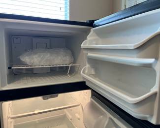 Refrig - Pic #4
