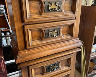 Broyhill Nightstands  Pic # 1
