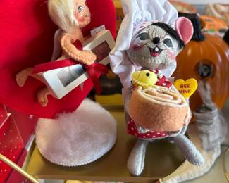 Annalee Dolls