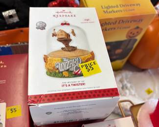 Hallmark Christmas Ornaments in Boxes (Tons)