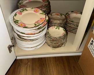 Dish Set