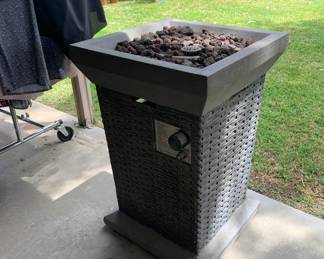 Somersville Standing Gas Firepit