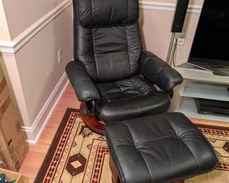 Swivel Recliner and Ottoman