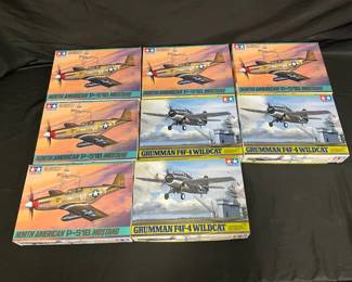 Model Airplane Kits  P51B Mustang  Grumman Wildcat