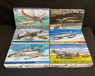 Tamiya Model Kits feat. Messerschmitt Me262 A1a