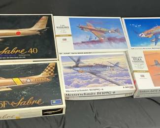 Hasegawa Aircraft Model Kits feat. P40E Warhawk