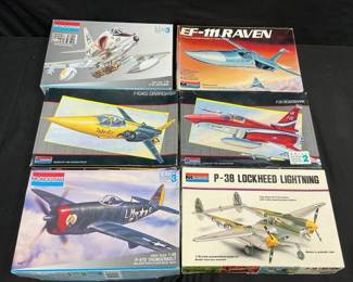 Monogram Assorted Model Kits feat. P38 Lightning