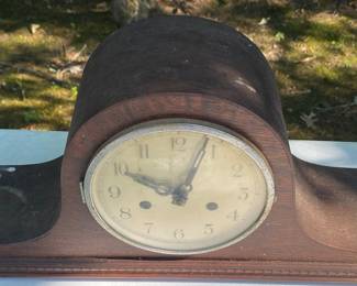 Mantle Clock