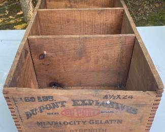 Dupont Explosives Dovetailed Crate