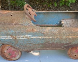 Murray Tee Bird Holiday Pedal Car 