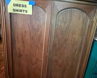 Armoire