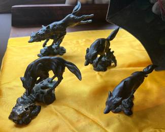 Metal Wolf Statues