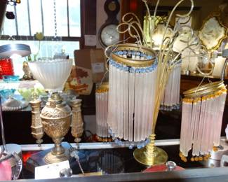 St of 4 Pencil Prism Shades & an Antique Cigar Lighter