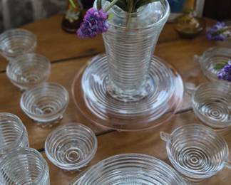 Manhattan glassware