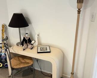 Floor Lamp 