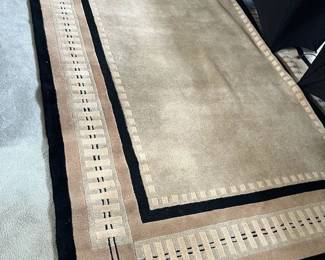 120 x 80 Area Rug