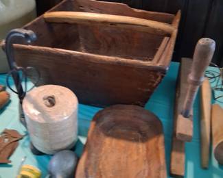 Primitive berry basket 