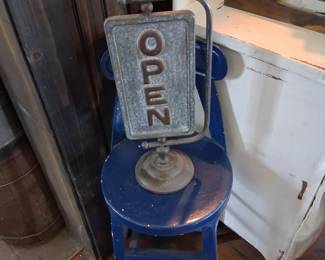 Open sign with chicken 
