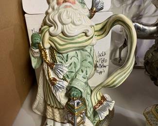 Fitz and Floyd Gregorian Collection Santa Pitcher and Sugar Bowl Set fourth image