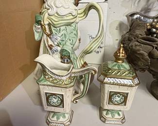 Fitz and Floyd Gregorian Collection Santa Pitcher and Sugar Bowl Set
