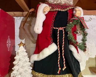 Fitz and Floyd Christmas Caroler Figurine
