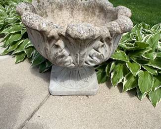 Vintage Acanthus Leaf Pedestal Planter for Garden