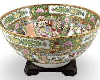 Hand Painted Chinese Porcelain Bowl